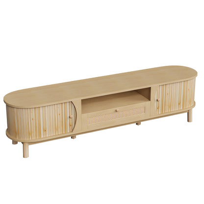 Meuble TV Matera – Bois naturel et cannage, 165 cm – dans un salon